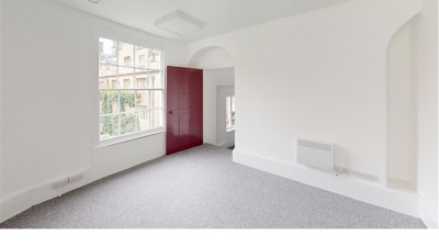  CB2 3HX, picture 1