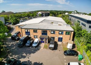  Camberley,  Surrey,  GU15 3AJ picture 1