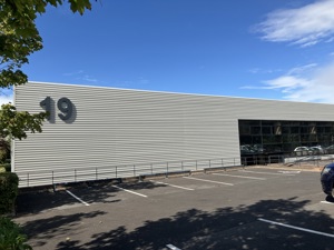  Buckinghamshire,  MK14  picture 3