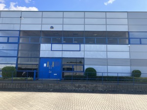  Buckinghamshire,  MK14  picture 1