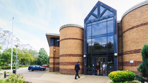 Pembroke House, Banbury Business Park