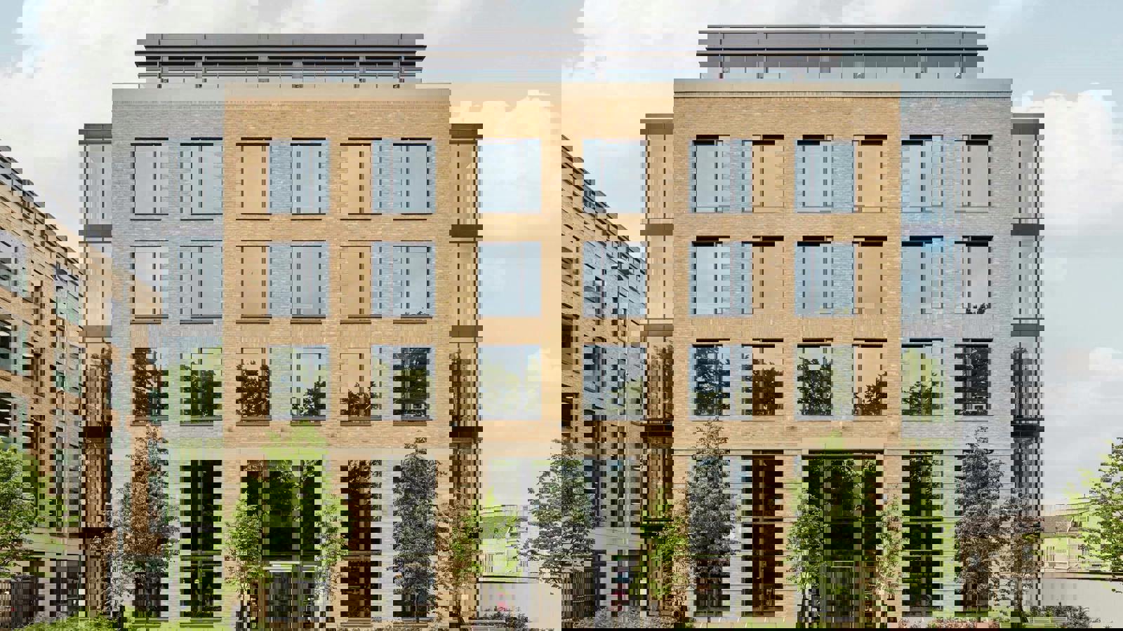 Front of Station.jpg Front of Station