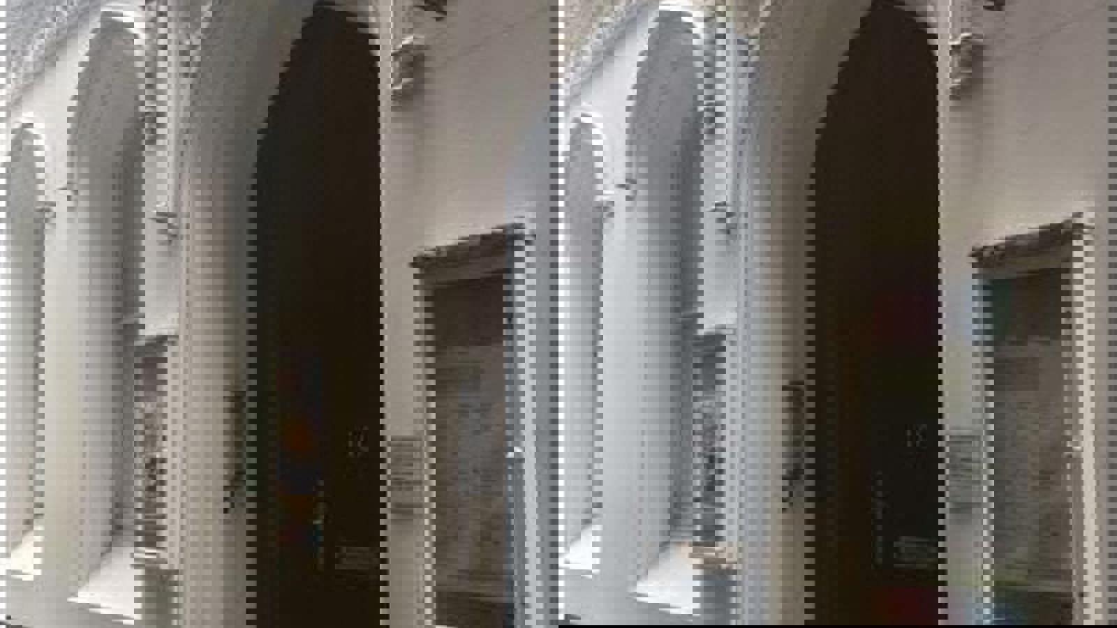 External 3.JPG External 2