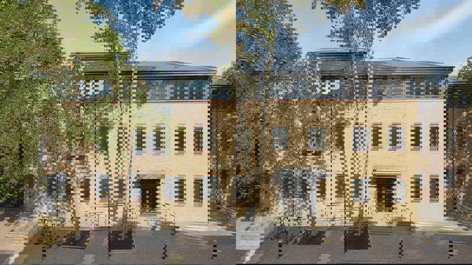 Abacus_House_Cambridge_150822 1.jpg Abacus_House_Cambridge_150822 1