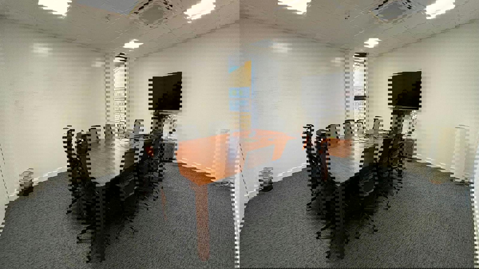 Meeting room 1.jpg Meeting room 1