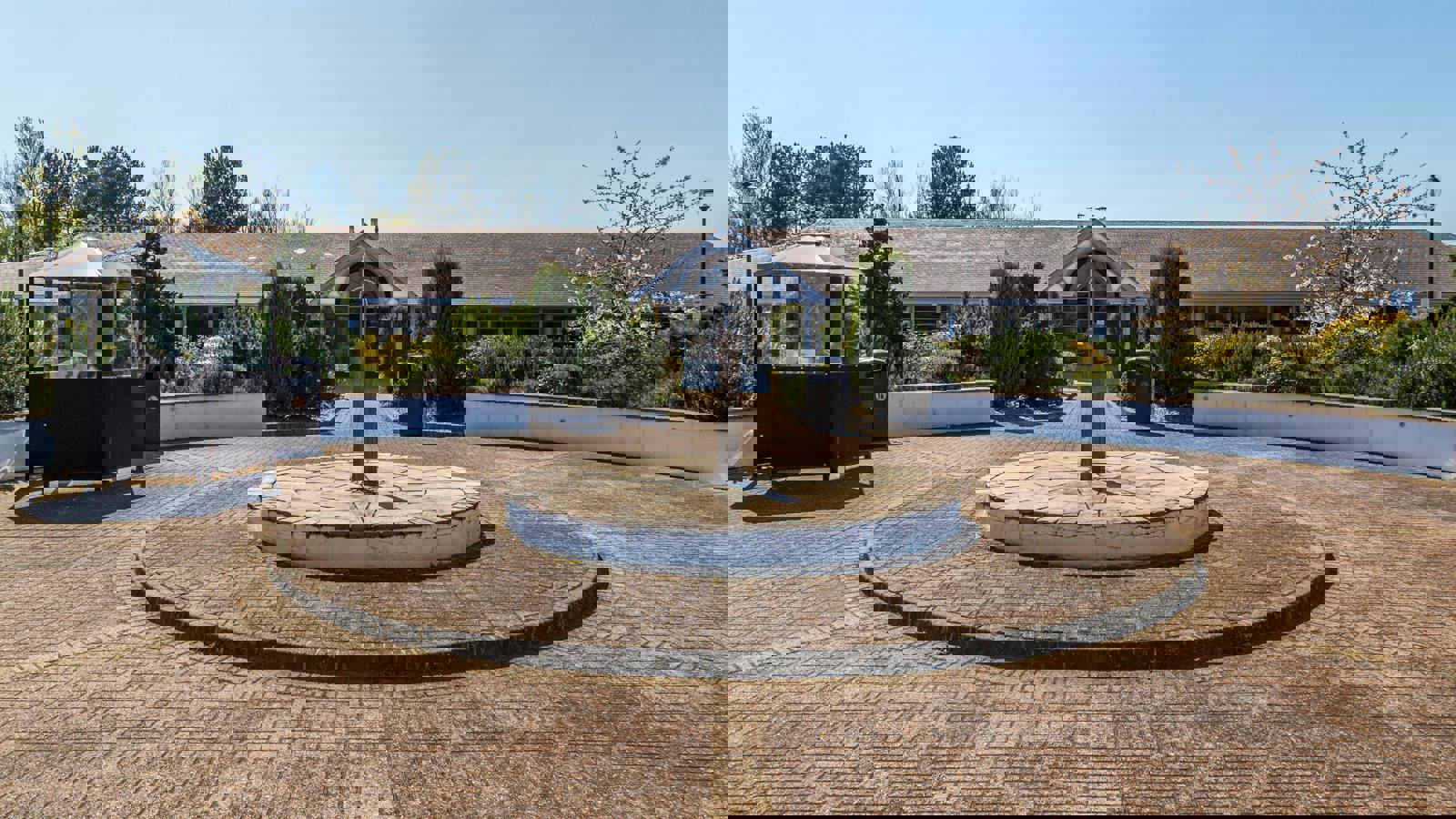 HLP_OB_210419_9155.jpg HLP_OB_210419_9154