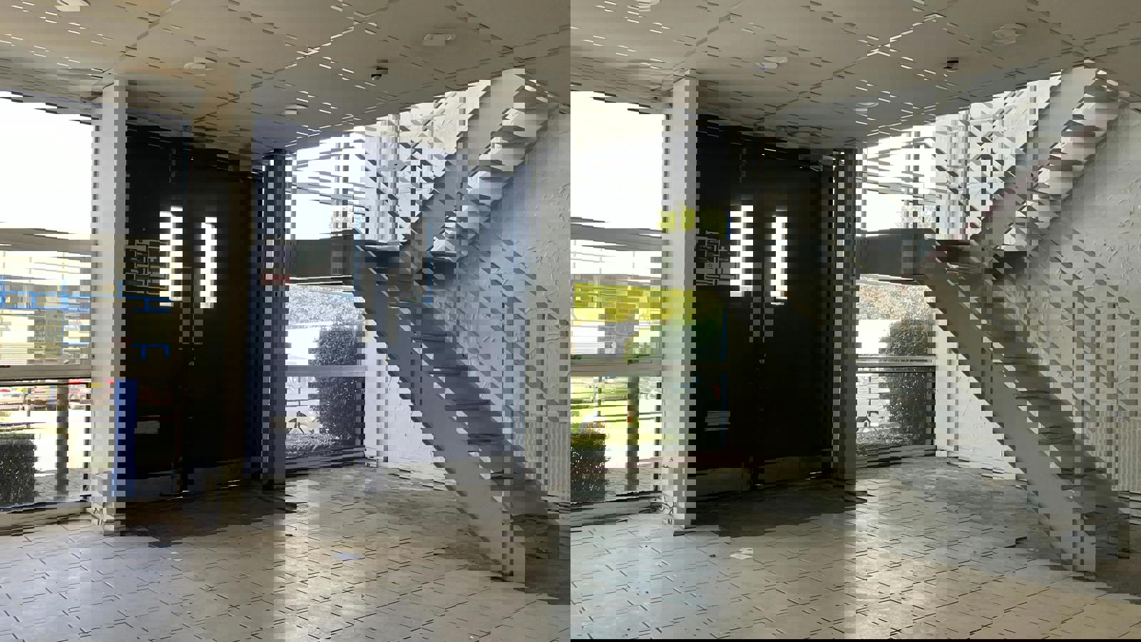 IMG_2706 internal entrance.JPG IMG_2706 internal entrance