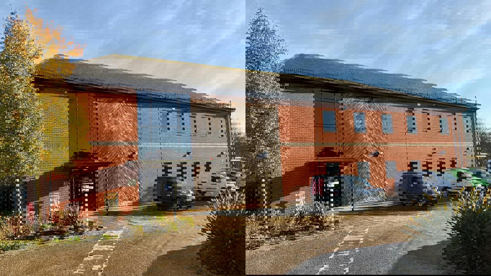 291124 0010.jpg 291124 008