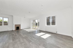 Cambridgeshire, CB1 3JL picture 2