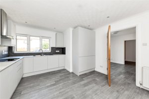 Cambridgeshire, CB1 3JL picture 4