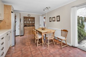 Cambridgeshire, CB1 8RW picture 6