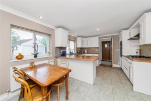 Cambridge, CB1 9AJ picture 5