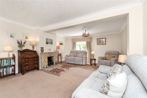 Cambridge, CB1 9AJ picture 2