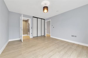 Cambridgeshire, CB1 2FY picture 6