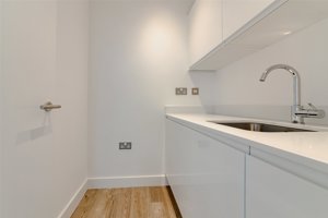 Cambridgeshire, CB1 2GH picture 3