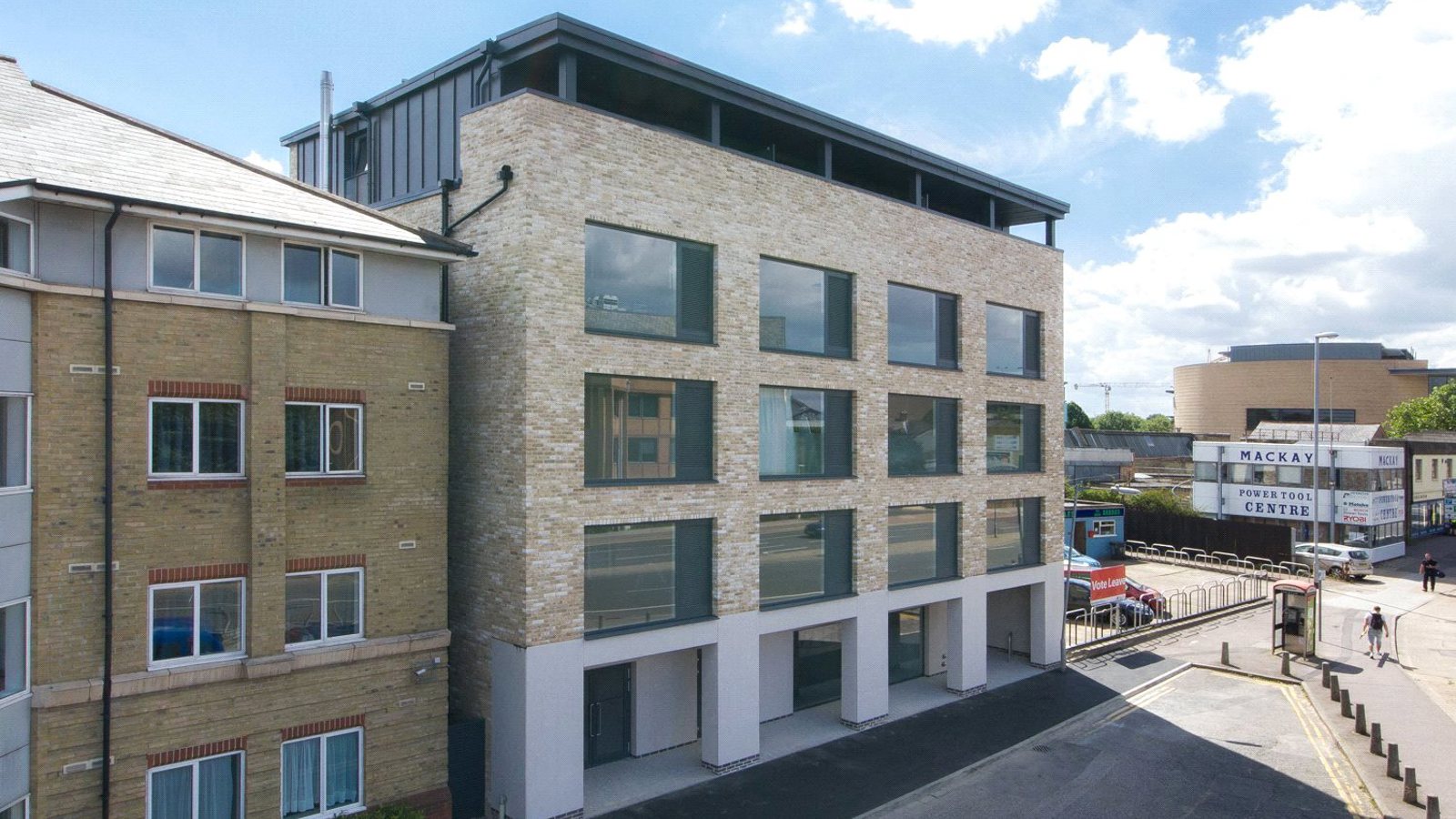 Front1.jpg