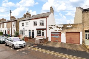 Cambridgeshire, CB1 7TY picture 1