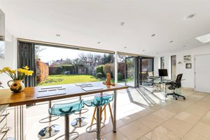 Cambridgeshire, CB1 8PW picture 4