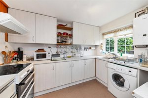 Cambridge, Cambridgeshire, CB2 9JY picture 4