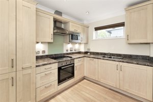 Cambridge, CB2 8PS picture 2