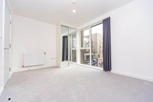 Cambridge, CB2 9FL picture 5