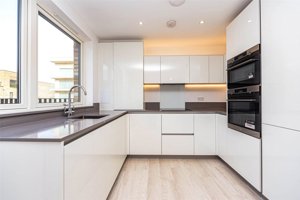 Cambridge, CB2 9FL picture 2