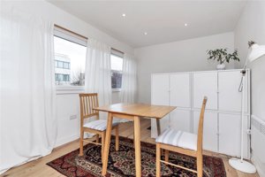 Cambridgeshire, CB2 1NX picture 5