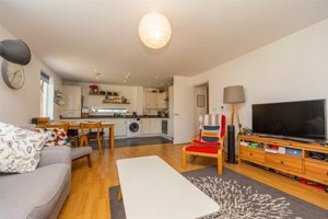 Cambridge, CB2 9EH picture 4