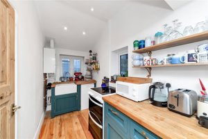 Cambridgeshire, CB2 1ND picture 3