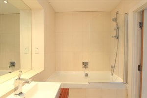 Cambridge, CB2 8BT picture 6