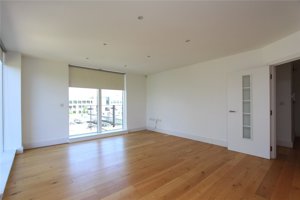 Cambridge, CB2 8BT picture 4