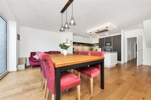 Cambridgeshire, CB2 0AP picture 5