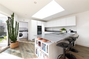 Cambridge, Cambridgeshire, CB2 9GT picture 3