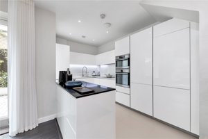 Cambridge, Cambridgeshire, CB2 9DN picture 4