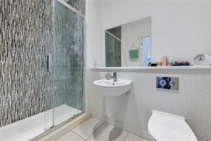 Cambridge, Cambridgeshire, CB2 9BW picture 5