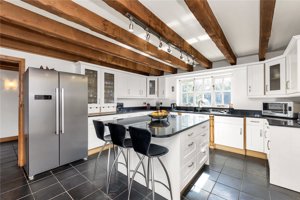 Cambridgeshire, CB21 4TL picture 5