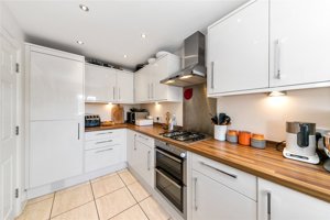 Cambridge, CB21 5GA picture 4