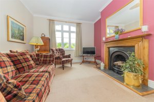 Cambridge, CB21 5ER picture 2