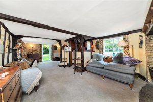 Cambridge, CB21 5BW picture 4