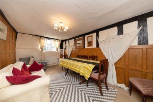 Cambridge, CB22 5EL picture 6