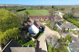 Cambridge, Cambridgeshire, CB22 7QB picture 1