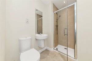 Cambridge, CB22 5FP picture 6