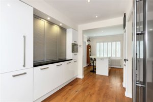 Cambridge, Cambridgeshire, CB23 1ES picture 6