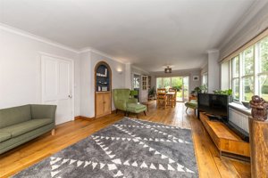 Cambridgeshire, CB23 1HR picture 4