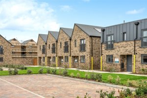 Cambridge, Cambridgeshire, CB24 1EX picture 1