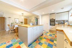 Cambridge, CB25 9JB picture 4