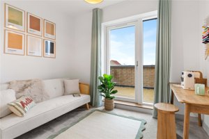 Cambridge, CB25 9RS picture 6