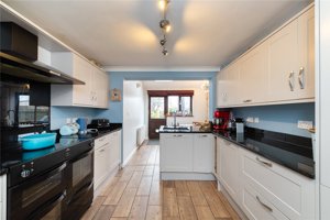 Cambridge, Cambridgeshire, CB25 9HT picture 4