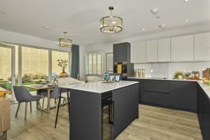 Waterbeach, Cambridgeshire, CB25 9QN picture 3