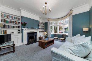 Cambridge, CB3 9EE picture 2